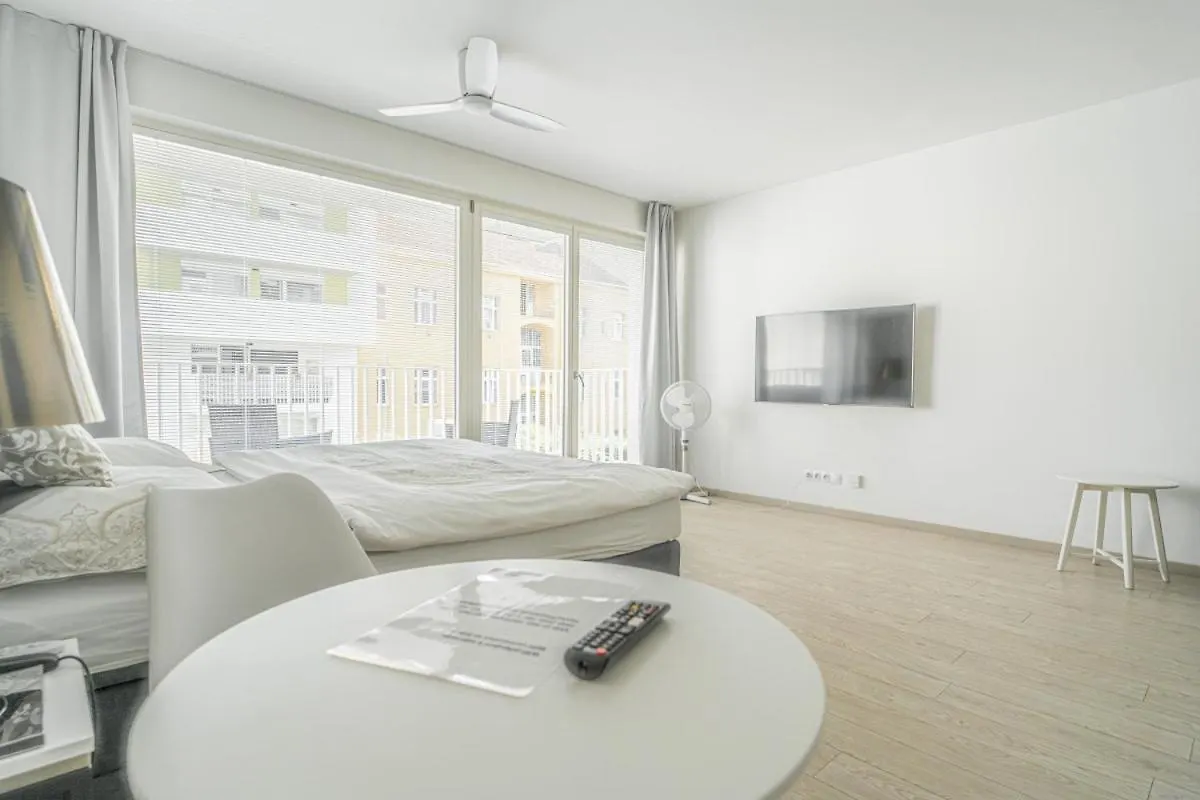 Apartment Karel With Garage Parking Prague